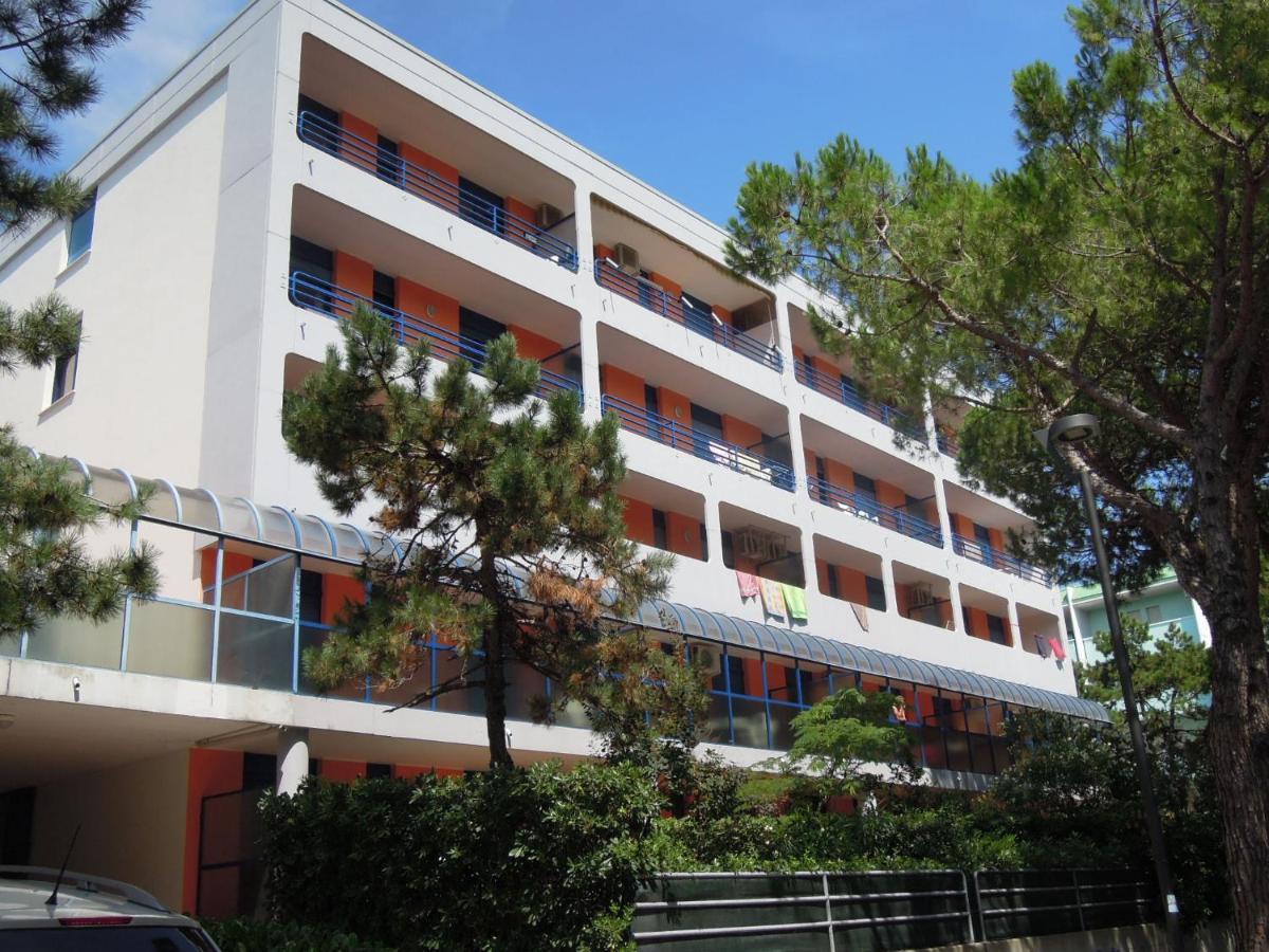 Condominio Tonin B Bibione Exteriér fotografie